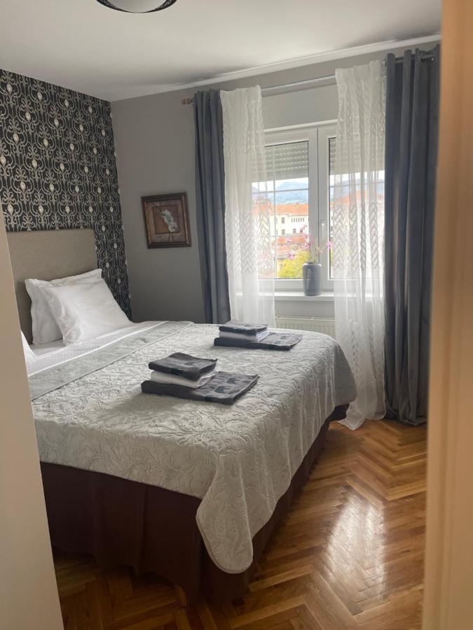 Lea-Lux Apartment Čačak Exteriör bild