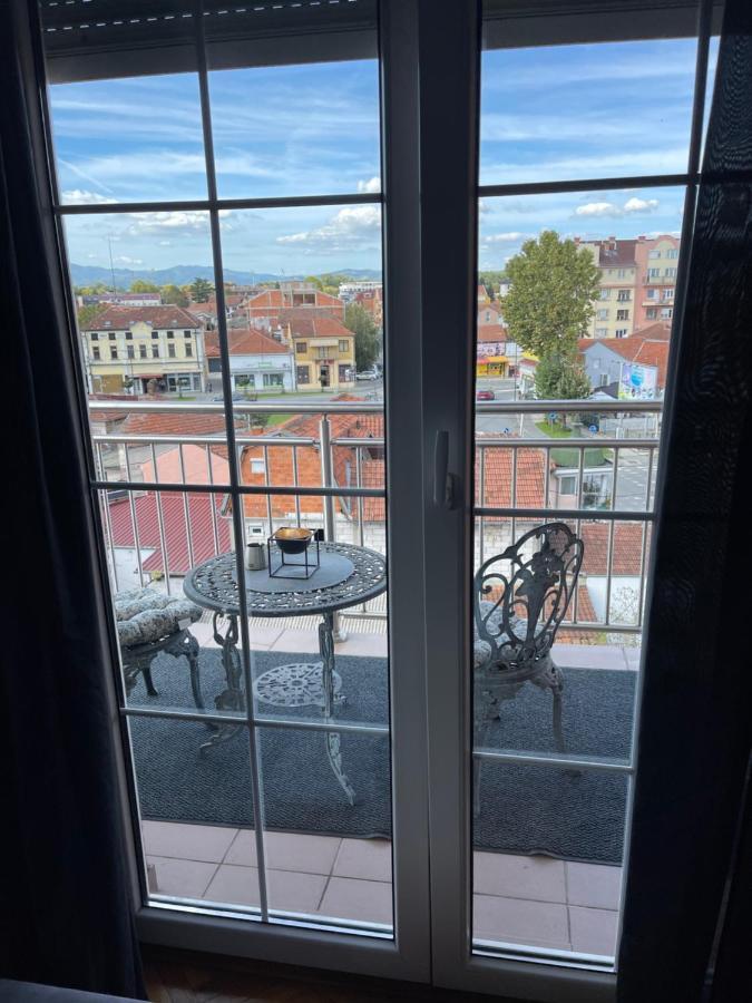 Lea-Lux Apartment Čačak Exteriör bild